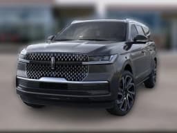 Lincoln Navigator L Reserve 4x4 2026 — side view