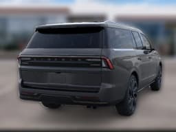 Lincoln Navigator L Reserve 4x4 2026 — side view