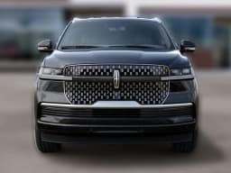 Lincoln Navigator L Premiere 4x4 2027 — side view