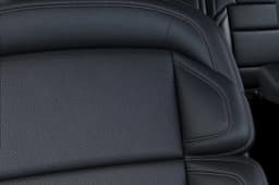 Lincoln Navigator L Premiere 4x4 2027 — side view