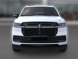 Lincoln Navigator L Black Label 4x4 2026 — side view