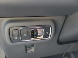 Lincoln Nautilus Premiere AWD 2026 — side view