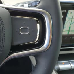 Lincoln Nautilus Premiere AWD 2026 — side view