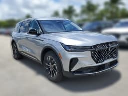 Lincoln Nautilus Premiere AWD 2026 — side view