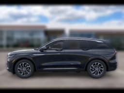 Lincoln Nautilus Premiere AWD 2026 — side view