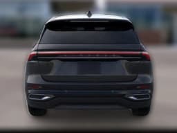 Lincoln Nautilus Premiere AWD 2026 — side view