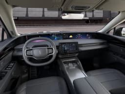 Lincoln Nautilus Premiere AWD 2026 — side view