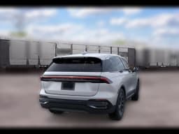 Lincoln Nautilus Premiere AWD 2026 — side view
