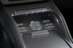Lincoln Nautilus Premiere AWD 2026 — side view