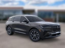 Lincoln Nautilus Premiere AWD 2026 — side view