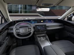 Lincoln Nautilus Premiere AWD 2026 — side view