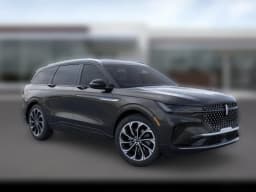 Lincoln Nautilus Reserve AWD 2026 — side view