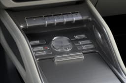 Lincoln Nautilus Reserve AWD 2026 — side view