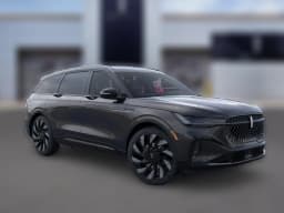 Lincoln Nautilus Reserve AWD 2026 — side view