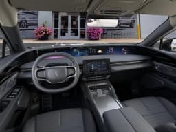 Lincoln Nautilus Reserve AWD 2026 — side view