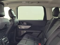 Lincoln Nautilus Reserve AWD 2026 — side view