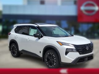 Nissan Rogue Dark Armor FWD Nissan Rogue Dark Armor FWD
