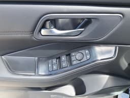 Nissan Rogue Dark Armor FWD 2026 — side view