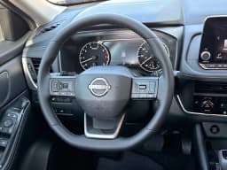 Nissan Rogue SV FWD 2026 — side view