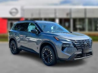 Nissan Rogue Dark Armor AWD Nissan Rogue Dark Armor AWD