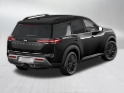 Nissan Pathfinder SL 4WD 2026 — side view