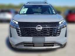 Nissan Pathfinder Platinum 4WD 2026 — side view