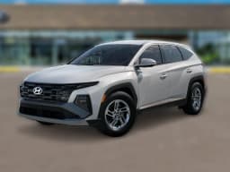 Hyundai Tucson SE FWD 2026 — side view