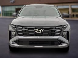 Hyundai Tucson SE FWD 2026 — side view