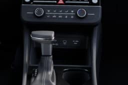 Hyundai Tucson SE FWD 2026 — side view