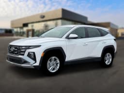 Hyundai Tucson SE AWD 2026 — side view