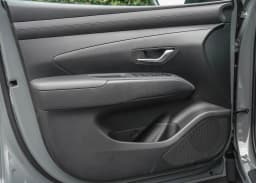 Hyundai Tucson SEL FWD 2026 — side view