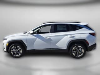 Hyundai Tucson SEL FWD Hyundai Tucson SEL FWD