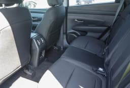 Hyundai Tucson SEL FWD 2026 — side view