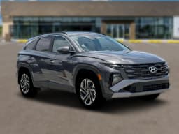 Hyundai Tucson SEL Plus AWD 2026 — side view