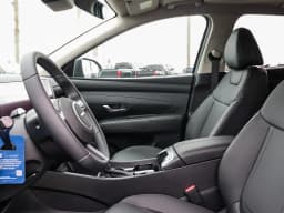 Hyundai Tucson SEL Premium FWD 2026 — side view