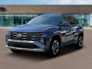 Hyundai Tucson SEL Premium FWD Hyundai Tucson SEL Premium FWD