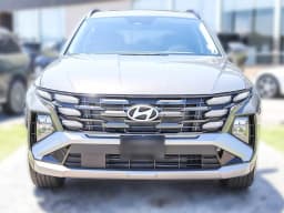 Hyundai Tucson SEL Premium FWD 2026 — side view