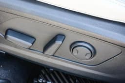 Hyundai Tucson Limited FWD 2026 — side view