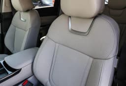 Hyundai Tucson Limited FWD 2026 — side view
