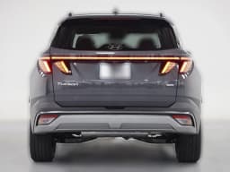 Hyundai Tucson Limited AWD 2026 — side view