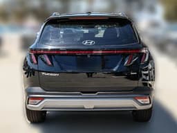 Hyundai Tucson Limited AWD 2026 — side view
