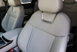 Hyundai Tucson Limited AWD 2026 — side view