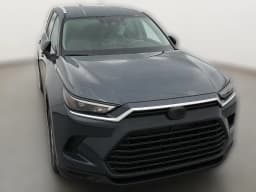 Toyota Grand Highlander LE FWD (Natl) 2026 — side view