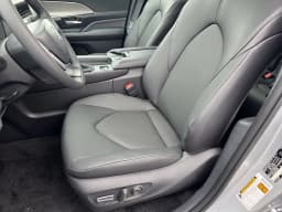 Toyota Grand Highlander Hybrid XLE AWD (Natl) 2026 — side view