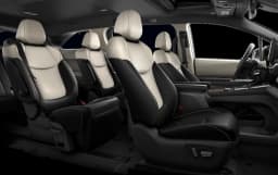 Toyota Sienna Platinum AWD 7-Passenger (Natl) 2026 — side view
