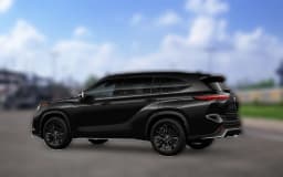 Toyota Highlander XSE AWD (Natl) 2026 — side view