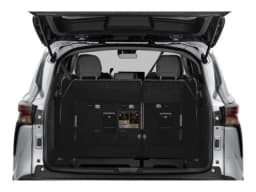 Toyota Sienna LE AWD 8-Passenger (Natl) 2026 — side view
