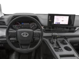 Toyota Sienna LE AWD 8-Passenger (Natl) 2026 — side view