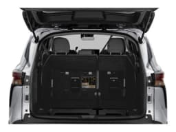 Toyota Sienna LE AWD 8-Passenger (Natl) 2026 — side view