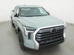 Toyota Tundra 4WD Limited CrewMax 5.5' Bed (Natl) 2026 — side view